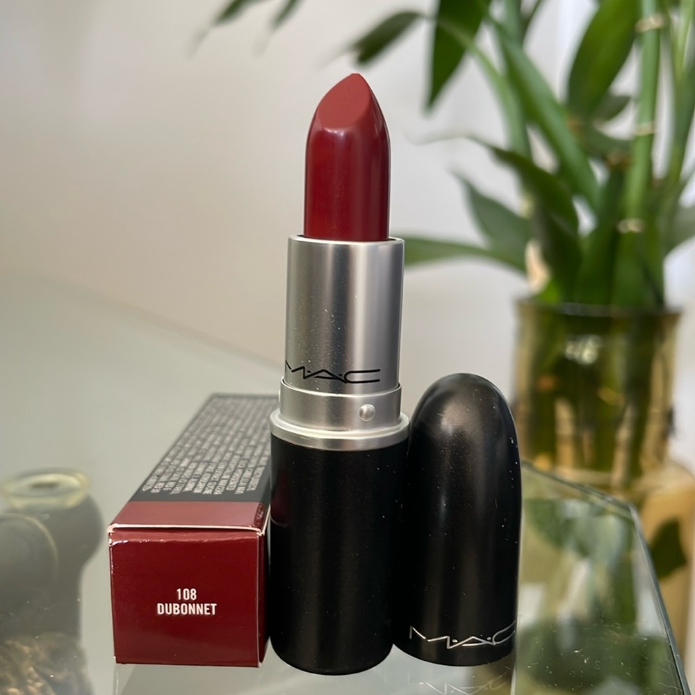 MAC Dubonnet - Discontinued
